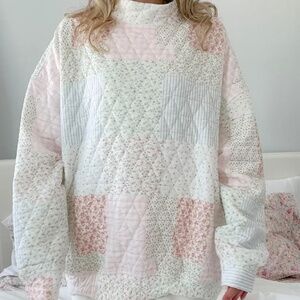 135 NWT Boutique Quilted Mock NeckTop